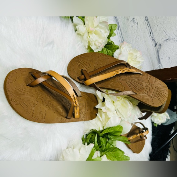 Billabong Flip Flop Sandal - Picture 4 of 5